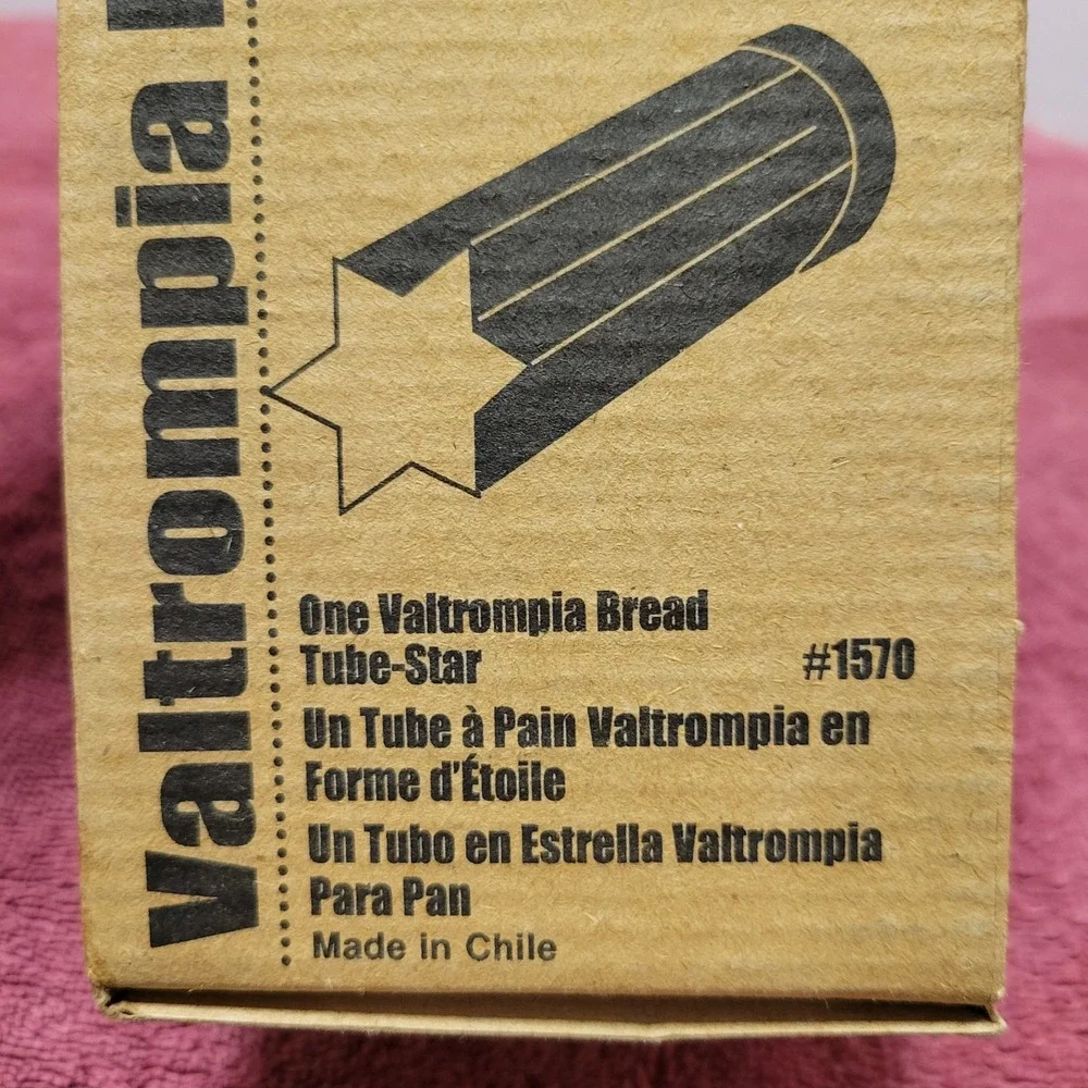 Pampered Chef Bread Tube-Star #1570 New in Box‎